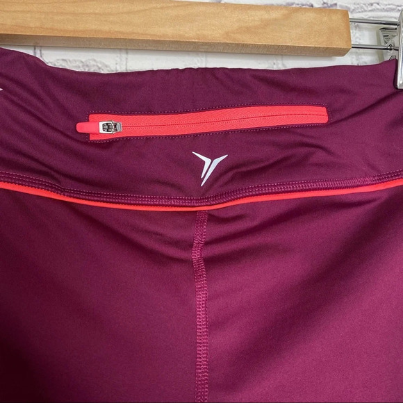 Old Navy Active Maroon Go Dry Full Length Compression Leggings Women’s Small - Picture 9 of 12